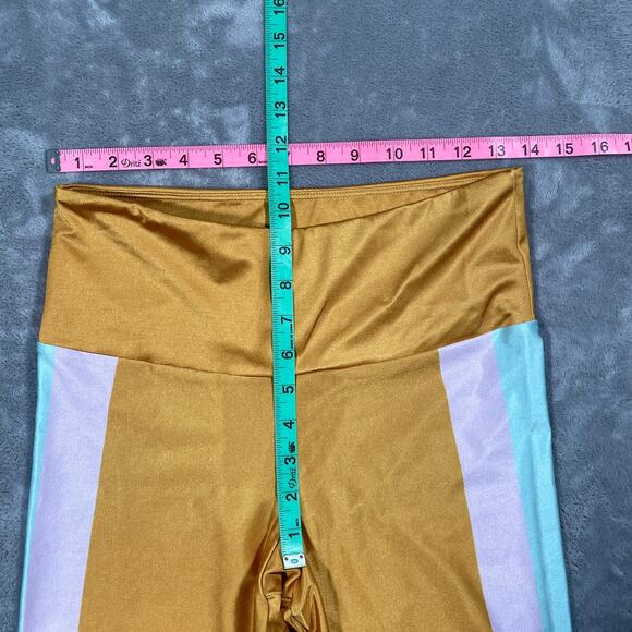 GoldSheep Leggings Bra Set Gold Large Grogu Mandalorian Sporty Athleisure Gym - Picture 12 of 14